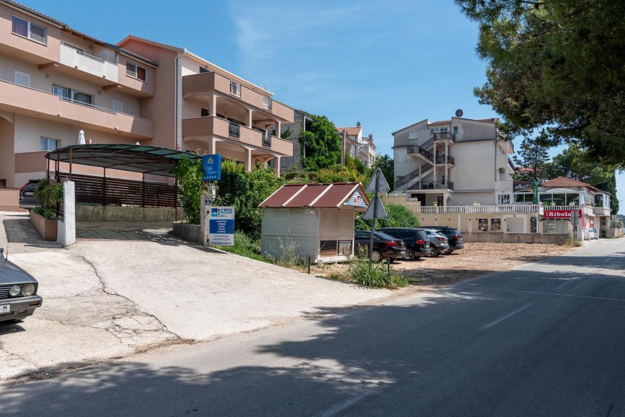 Apartments Villa Magdalena โตรกีร์ ภายนอก รูปภาพ